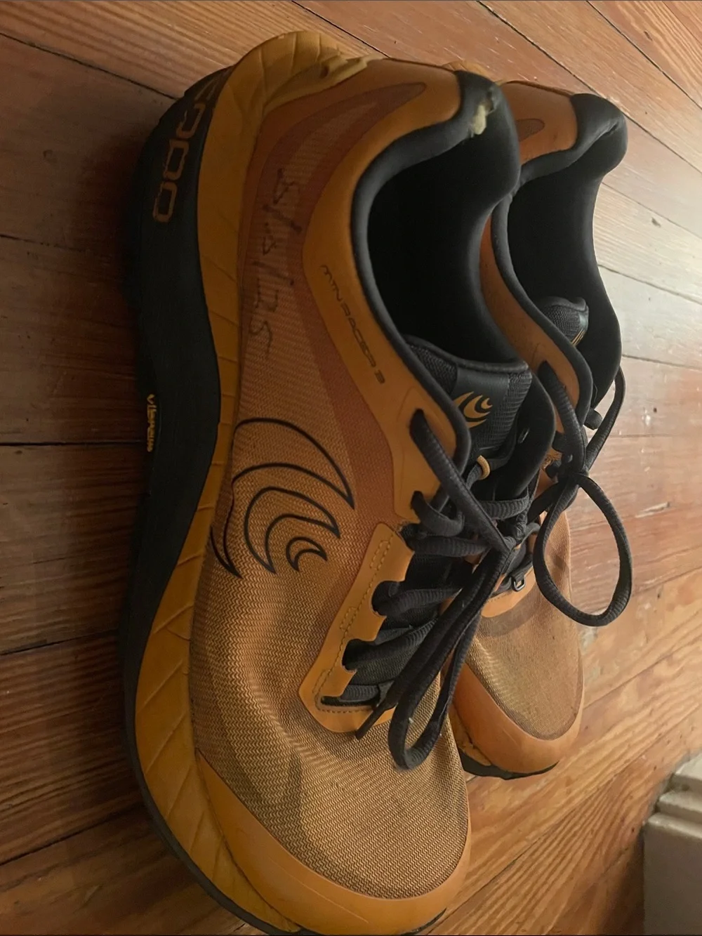 Topo athletic men’s